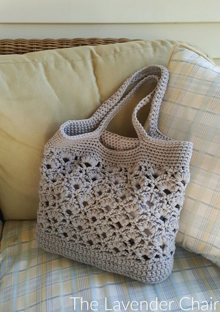 Summer Retro Tote Bag - Free Crochet Bag Pattern - A Crocheted Simplicity
