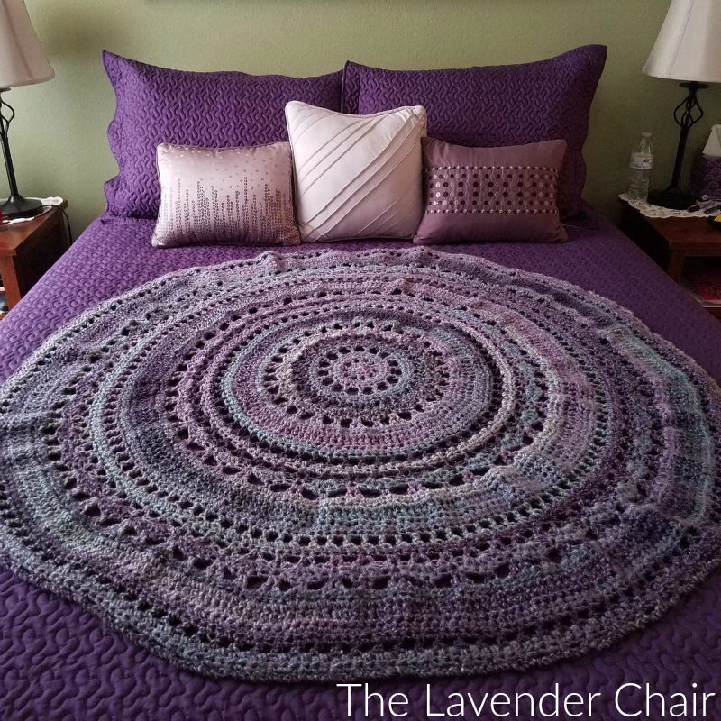Wagon Wheel Circular Blanket Crochet Pattern - The Lavender Chair